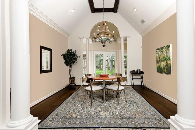 15 Carriage Pines Court, The Woodlands, TX 77381