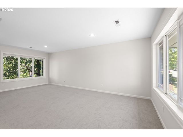 12565 Nw WELSH Dr, Portland, OR 97229