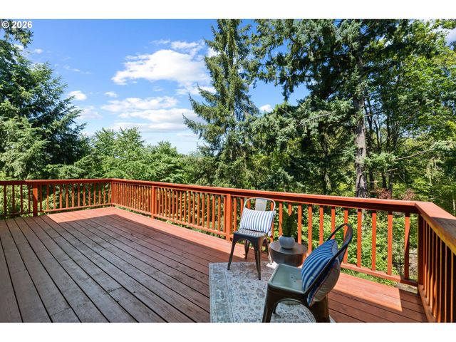 12565 Nw WELSH Dr, Portland, OR 97229