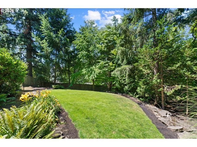 12565 Nw WELSH Dr, Portland, OR 97229