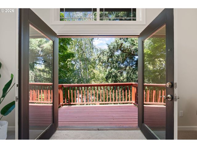 12565 Nw WELSH Dr, Portland, OR 97229