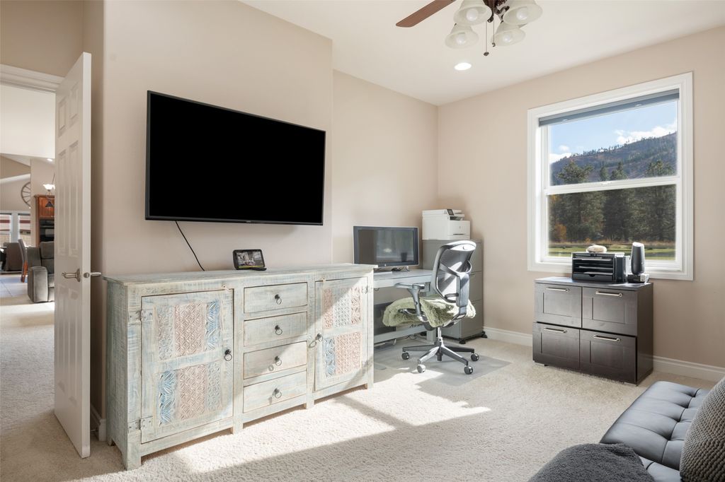 10636 Nez Perce Loop, Lolo, MT 59847 photo 13