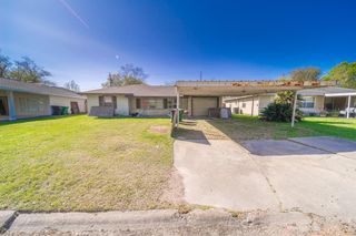 902 Woodbine Street, Houston, TX 77017