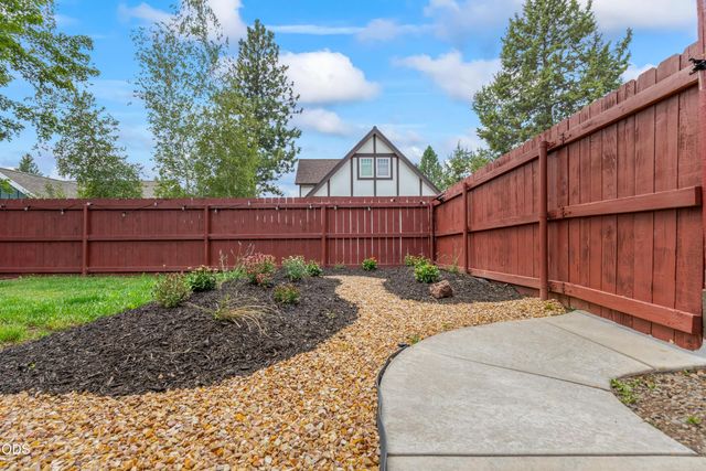 1235 NW Fort Clatsop Street, Bend, OR 97703