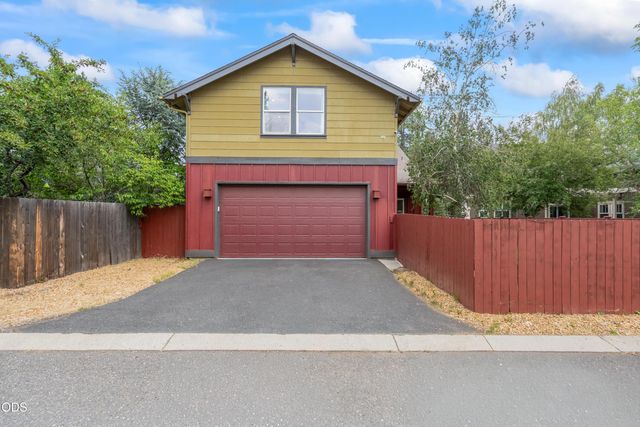1235 NW Fort Clatsop Street, Bend, OR 97703