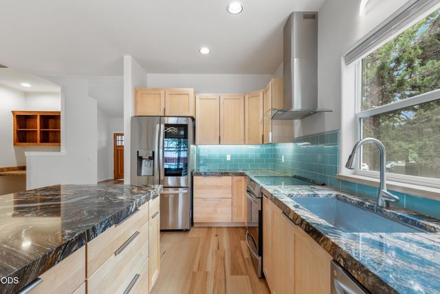 1235 NW Fort Clatsop Street, Bend, OR 97703