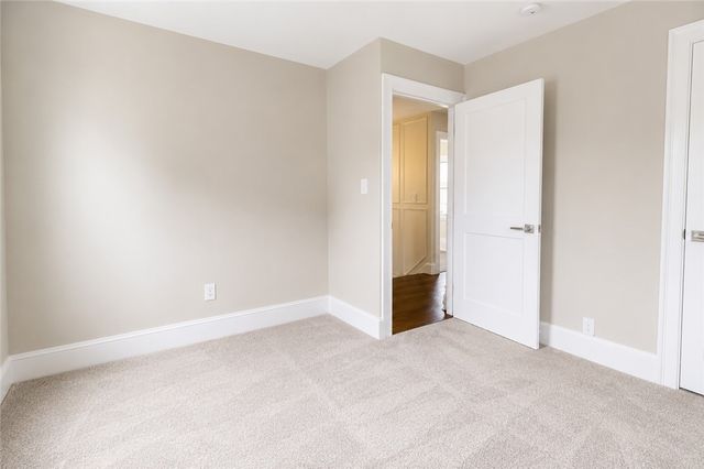 15 Redfern Street, North Providence, RI 02911