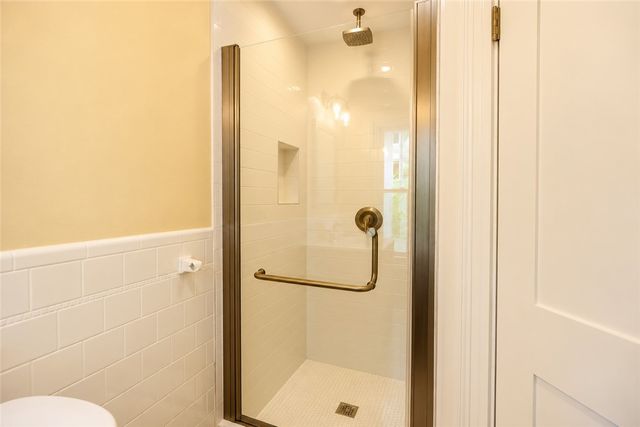 15 Redfern Street, North Providence, RI 02911