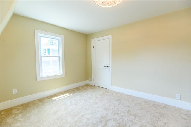15 Redfern Street, North Providence, RI 02911