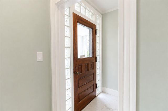 15 Redfern Street, North Providence, RI 02911