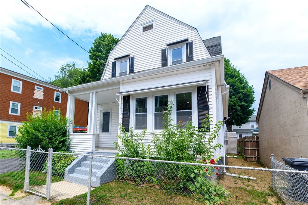 15 Redfern Street, North Providence, RI 02911