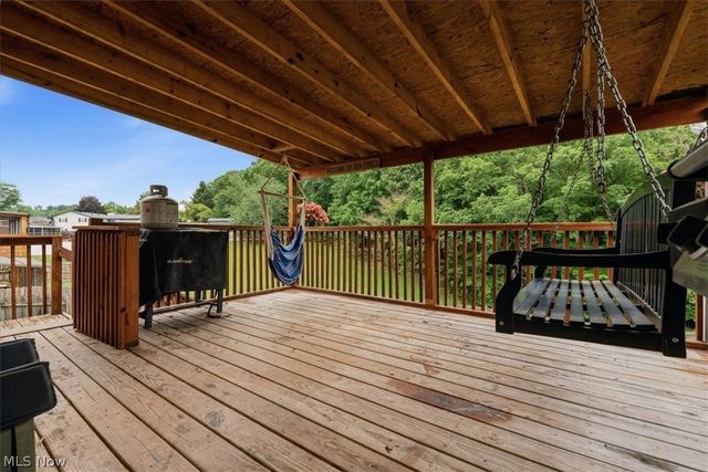 47 W Lubeck Hills Drive, Washington, WV 26181