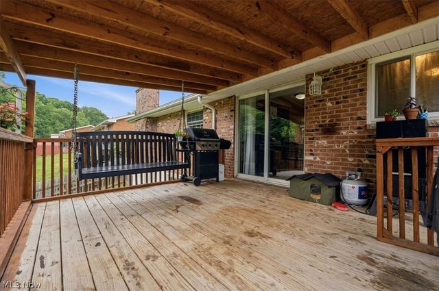 47 W Lubeck Hills Drive, Washington, WV 26181