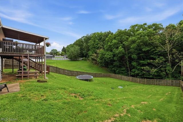 47 W Lubeck Hills Drive, Washington, WV 26181