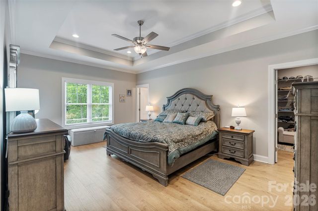 4944 Southview Drive, Hickory, NC 28602