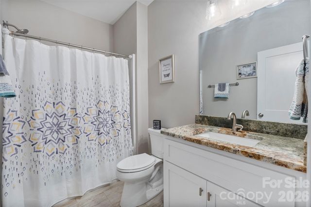 4944 Southview Drive, Hickory, NC 28602