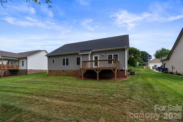 4944 Southview Drive, Hickory, NC 28602