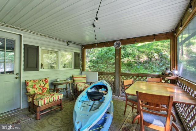 89 OAK LN, Orrtanna, PA 17353