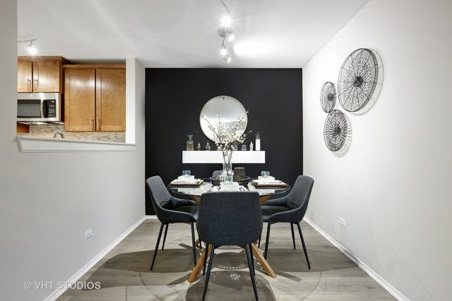 1721 Buttonwood Circle 2924, Schaumburg, IL 60173