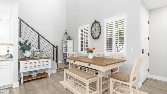 3855 S MCQUEEN Road 60, Chandler, AZ 85286