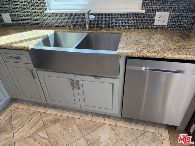 1255 Princeton Street 206, Santa Monica, CA 90404