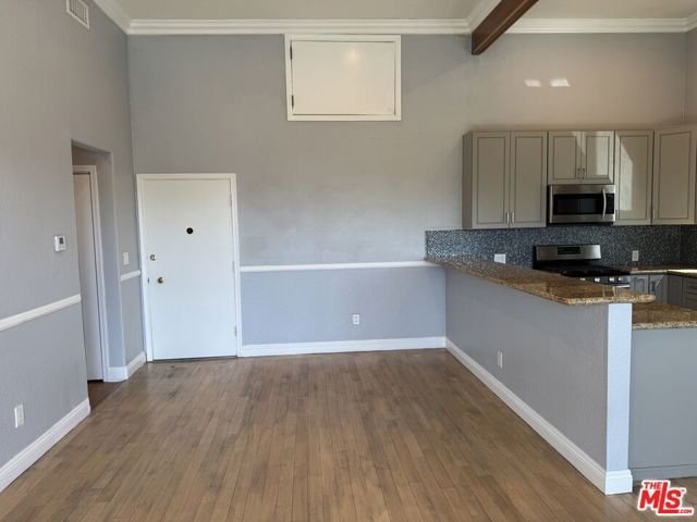 1255 Princeton Street 206, Santa Monica, CA 90404