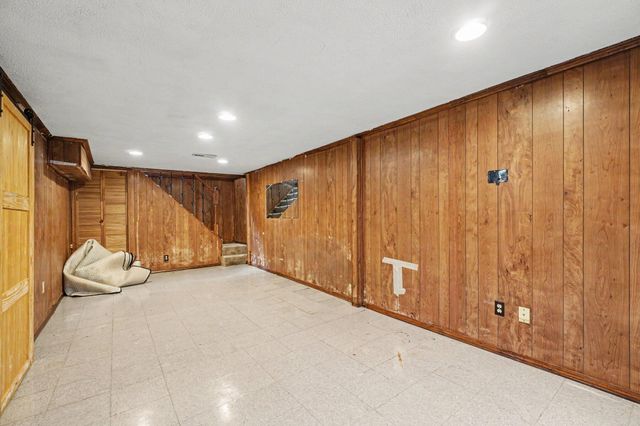 948 Belton Avenue, Emmett Twp, MI 49014