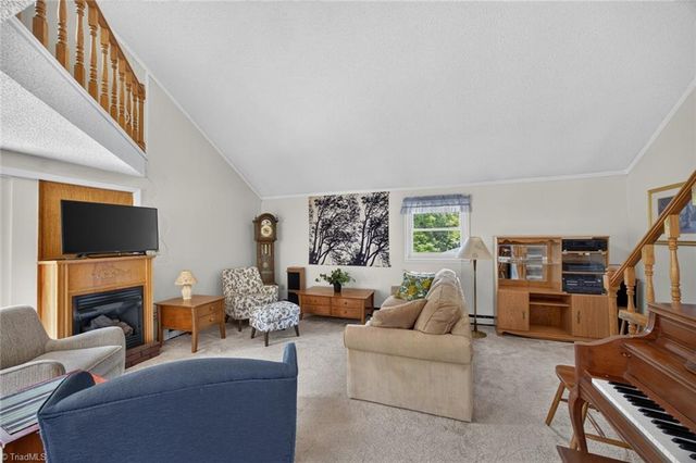 4908 Southwin Drive, Winston-salem, NC 27104