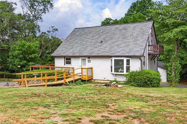 4908 Southwin Drive, Winston-salem, NC 27104