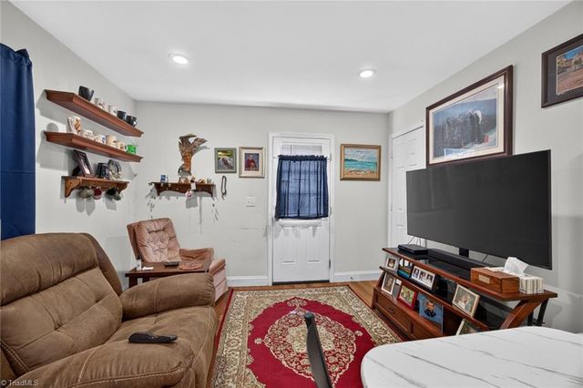 4908 Southwin Drive, Winston-salem, NC 27104