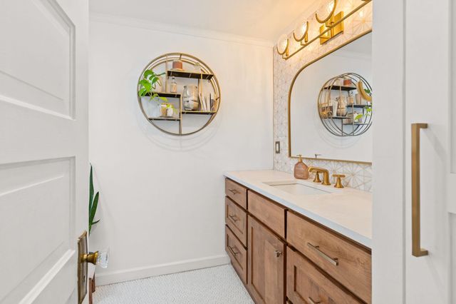 312 E 27th Ave, Spokane, WA 99203