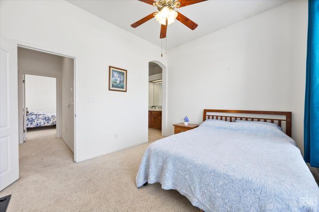 11402 Darlington Avenue, Bakersfield, CA 93312