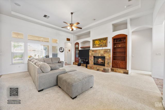 11402 Darlington Avenue, Bakersfield, CA 93312