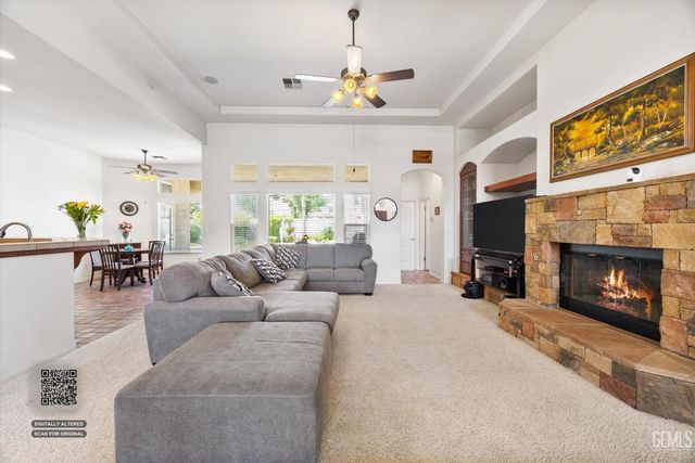 11402 Darlington Avenue, Bakersfield, CA 93312