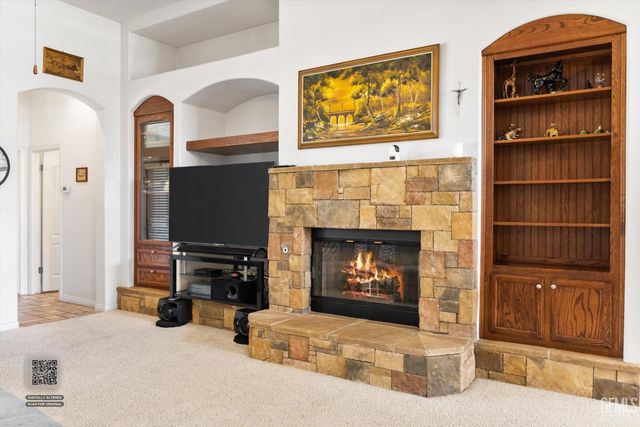11402 Darlington Avenue, Bakersfield, CA 93312