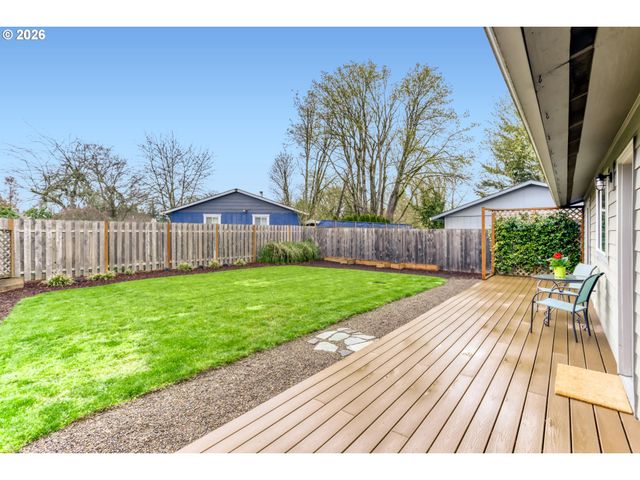 13275 DAIQUIRI LAKE NE Dr, Aurora, OR 97002