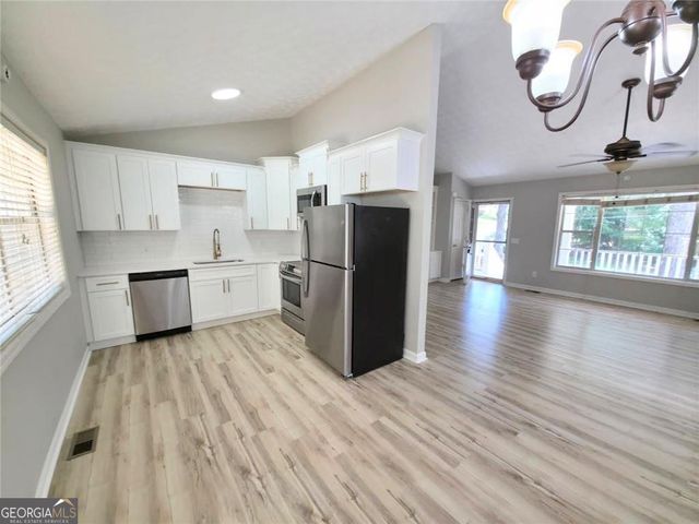 1436 Towne Harbor Lane, Woodstock, GA 30189