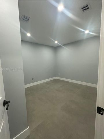 1628 NW 15th Street B, Miami, FL 33125