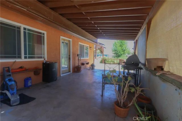 31582 Clay River Road, Barstow, CA 92311