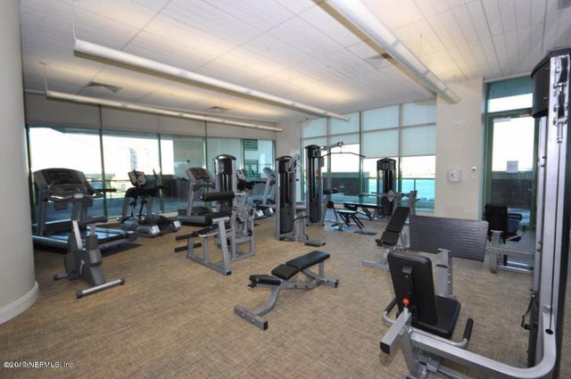 1431 RIVERPLACE Boulevard 2302, Jacksonville, FL 32207