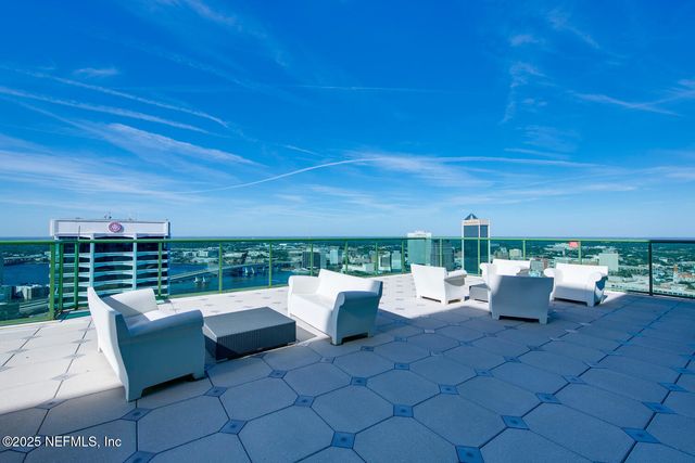 1431 RIVERPLACE Boulevard 2302, Jacksonville, FL 32207