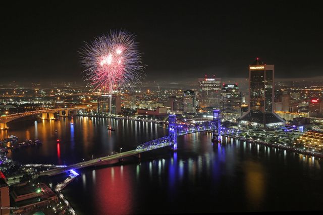 1431 RIVERPLACE Boulevard 2302, Jacksonville, FL 32207