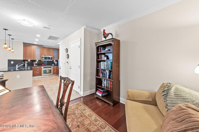 1431 RIVERPLACE Boulevard 2302, Jacksonville, FL 32207