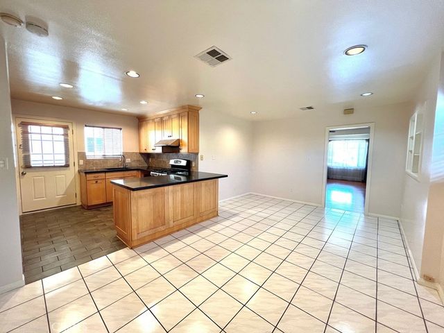 2909 Front, Alhambra, CA 91803