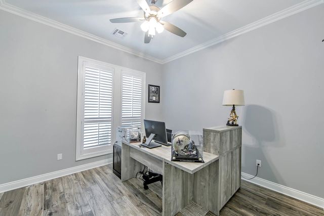 2811 Bayou Blue Rd, Houma, LA 70364