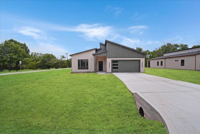 108 W Dogwood Trail, Fate, TX 75087