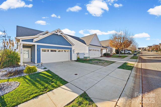 40117 Crooked Stick Drive, Lancaster, SC 29720