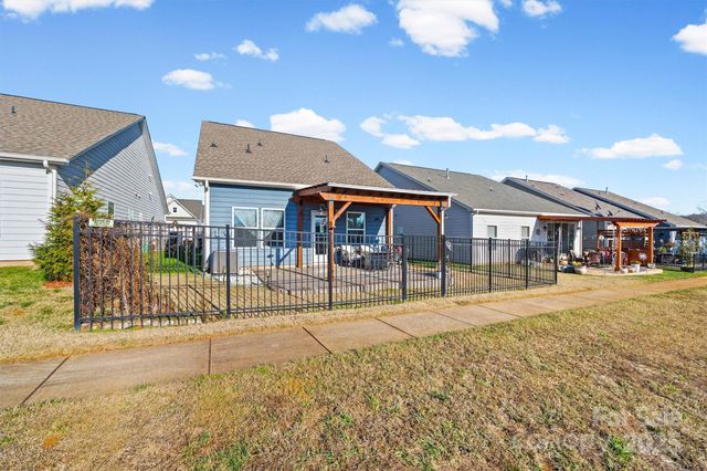 40117 Crooked Stick Drive, Lancaster, SC 29720