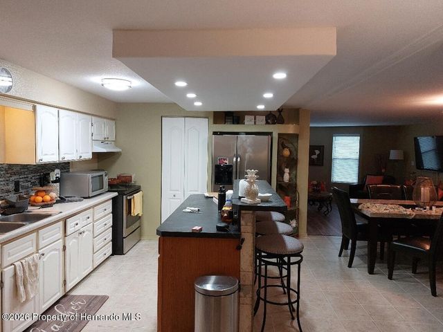 14371 Rialto Avenue, Brooksville, FL 34613