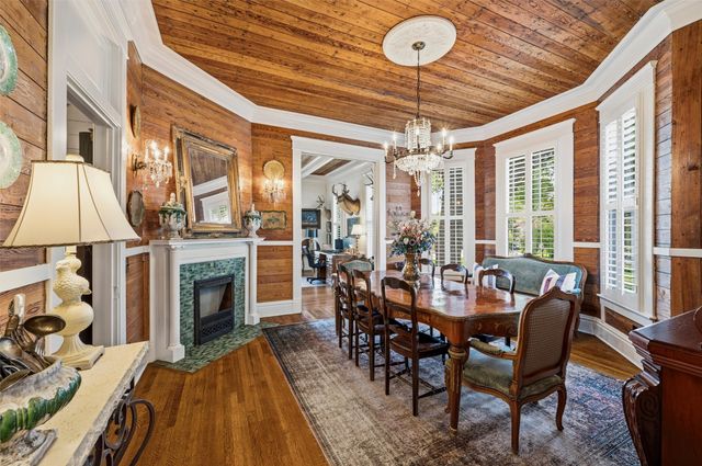 1026 W Main Street, Waxahachie, TX 75165